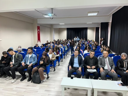 Yüksekokulumuzda Bağımlılıkla Mücadele Eğitimi Verildi